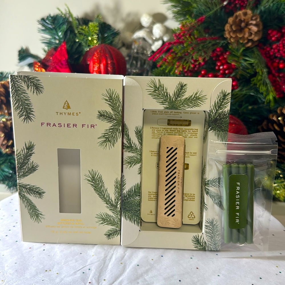 Thymes Frasier Fir Car Vent Clip Air Freshener + Refills